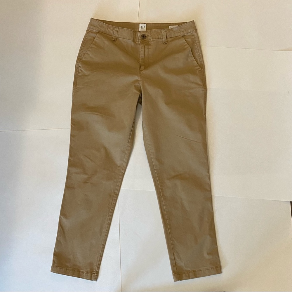 Gap girlfriend khakis